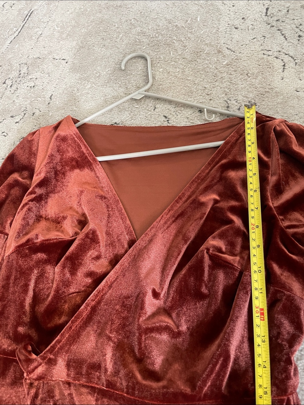 Fall Velvet Wrap dress - Picture 12 of 17